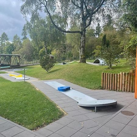 Gemuetliche Villa Am Waldrand In Taunusstein Esterno foto
