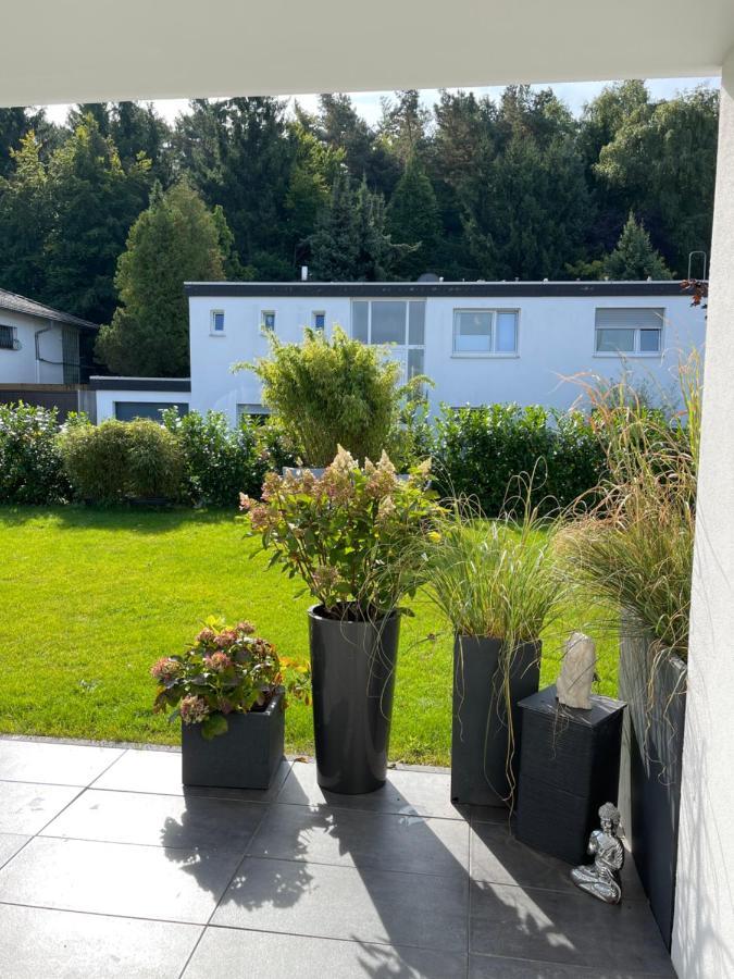 Gemuetliche Villa Am Waldrand In Taunusstein Esterno foto